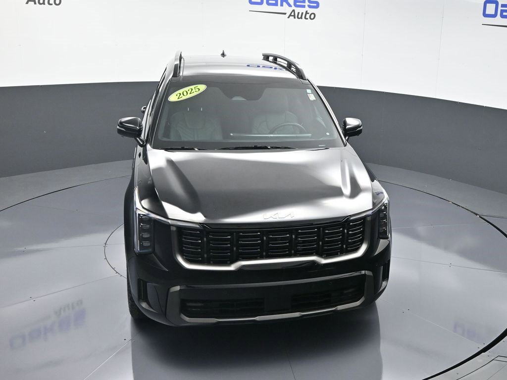 Certified 2025 Kia Sorento SX Prestige w/ Sage Leather Package image 54
