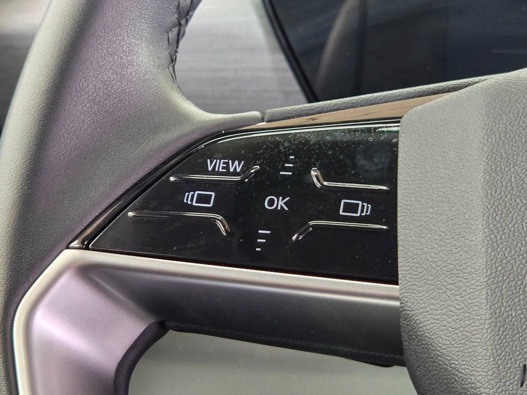 Used 2025 Audi Q6 e-tron Premium w/ Convenience Package AWD/4WD image 27
