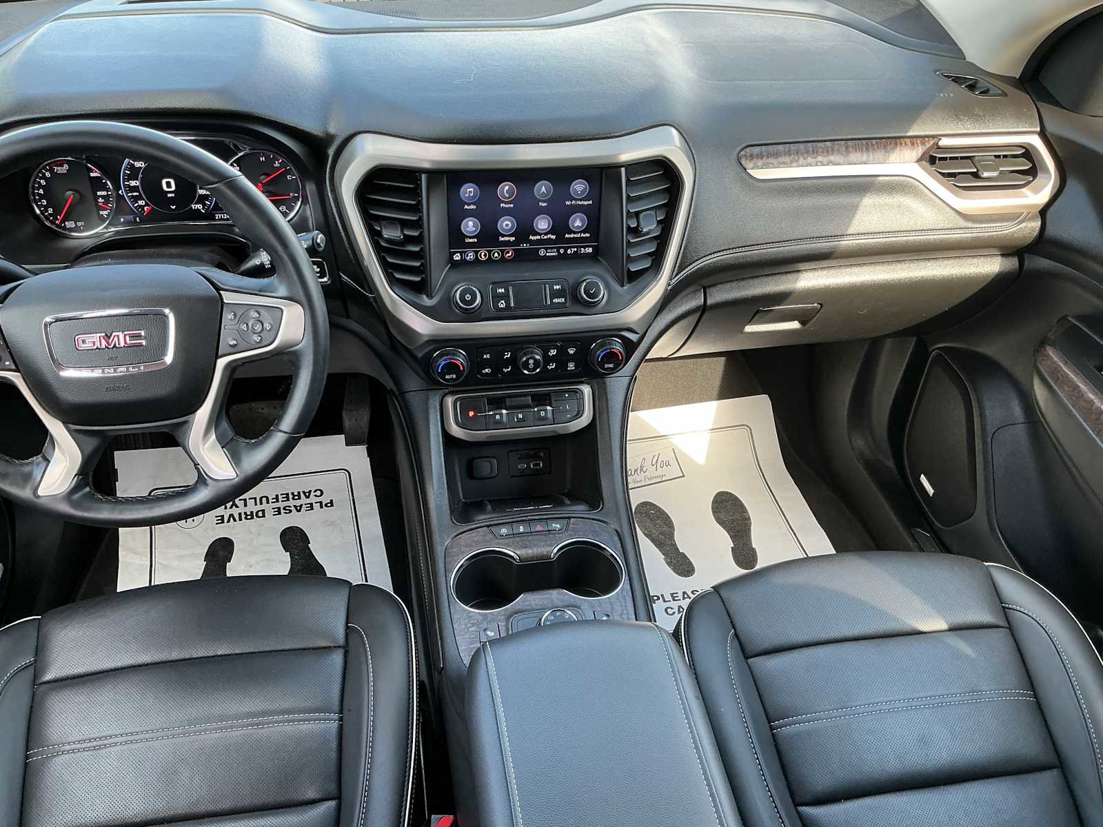 Used 2023 GMC Acadia Denali w/ Denali Ultimate Package AWD/4WD image 7