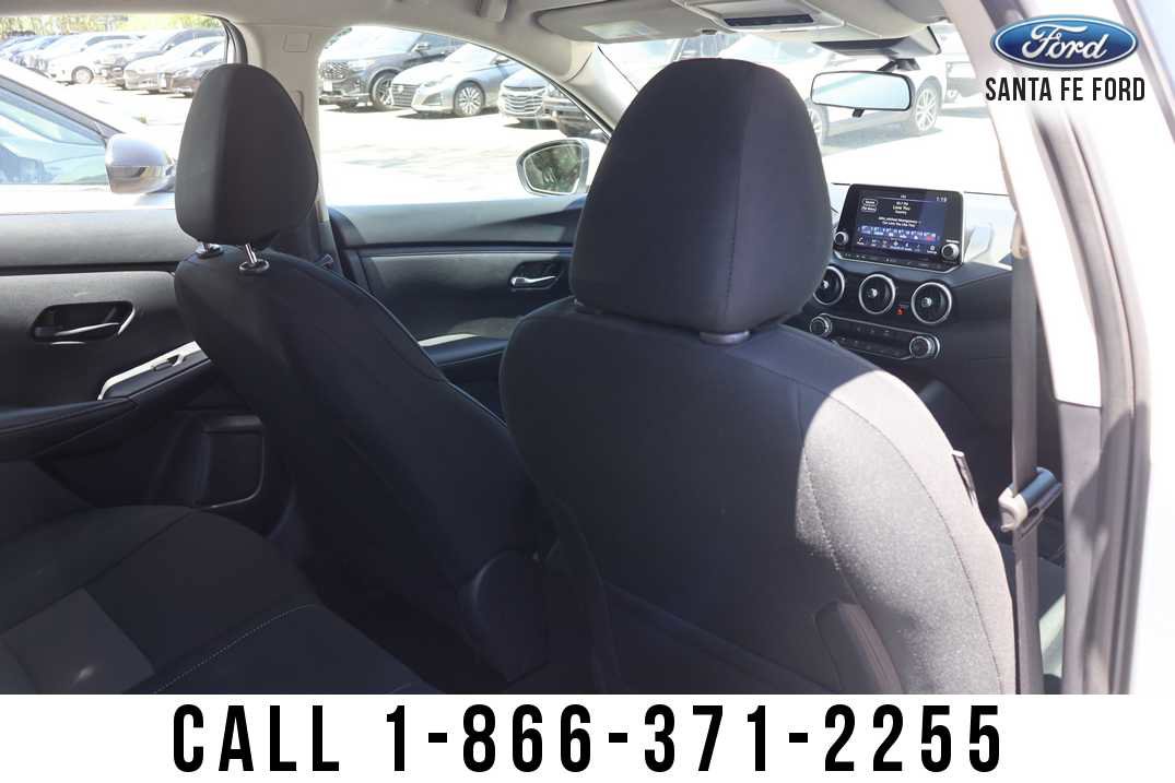 Used 2024 Nissan Sentra SV FWD image 14