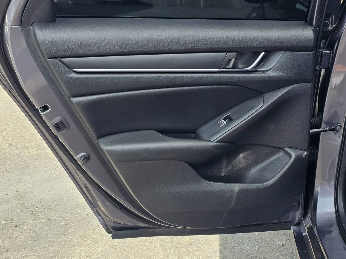 Used 2019 Honda Accord Sport image 19