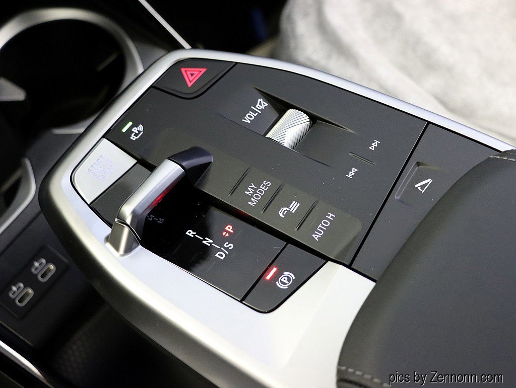 Used 2026 BMW X2 xDrive28i image 15