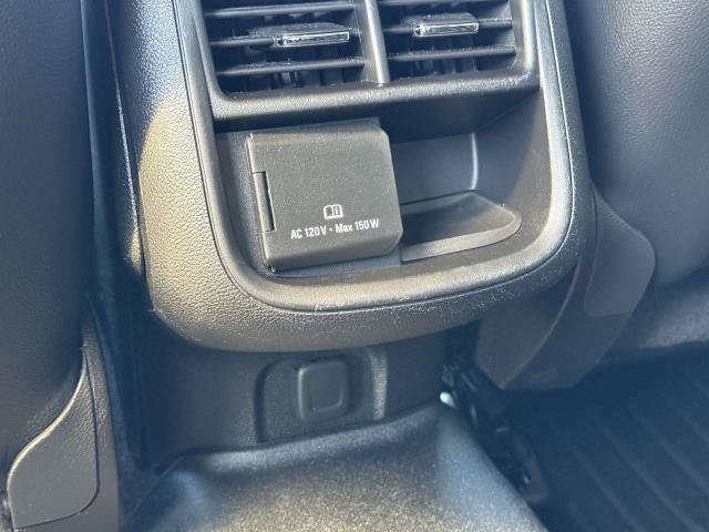 Used 2017 Chevrolet Impala Premier w/ Enhanced Convenience Package FWD image 14