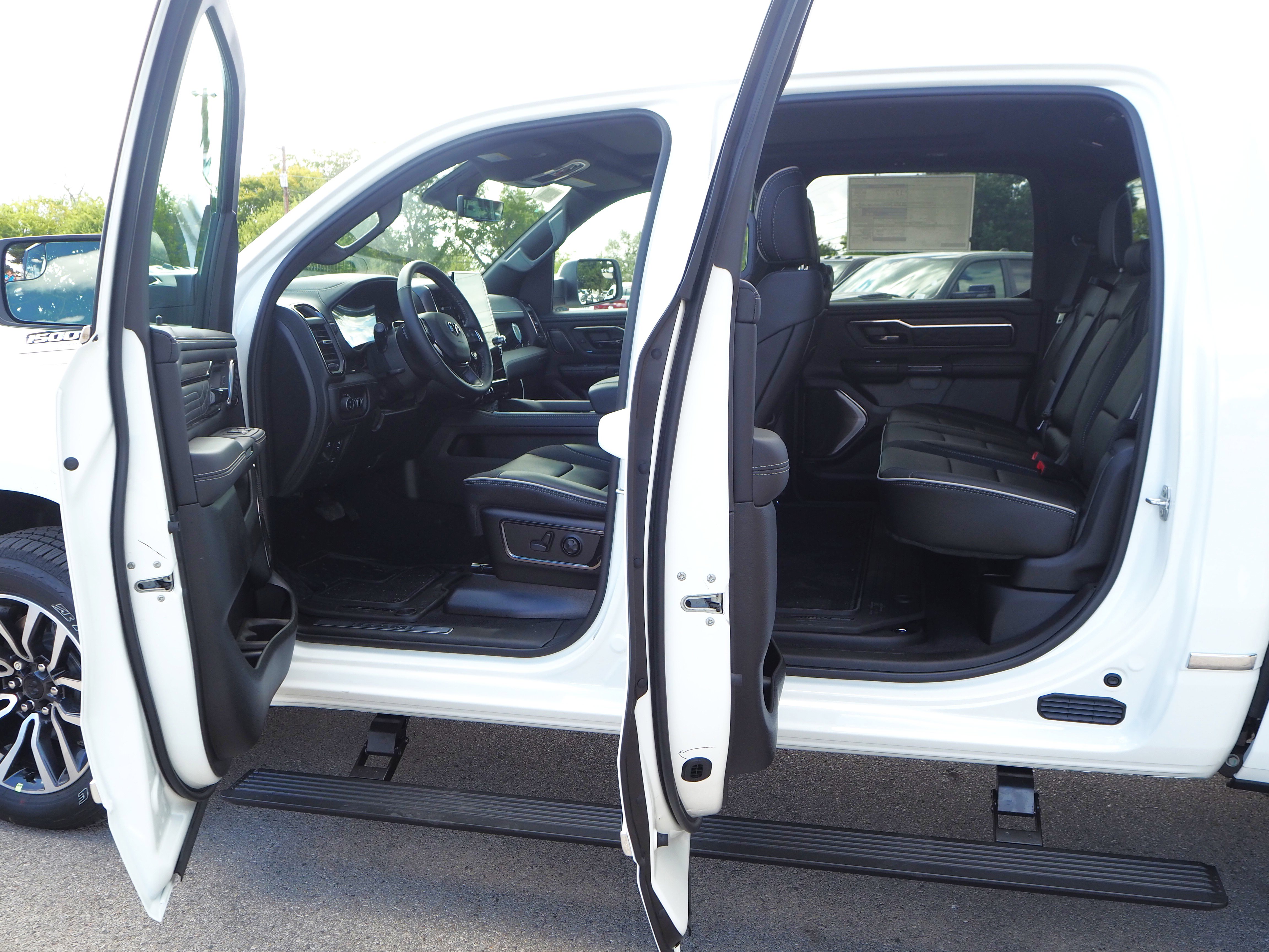 New 2026 RAM 1500 Limited AWD/4WD image 11