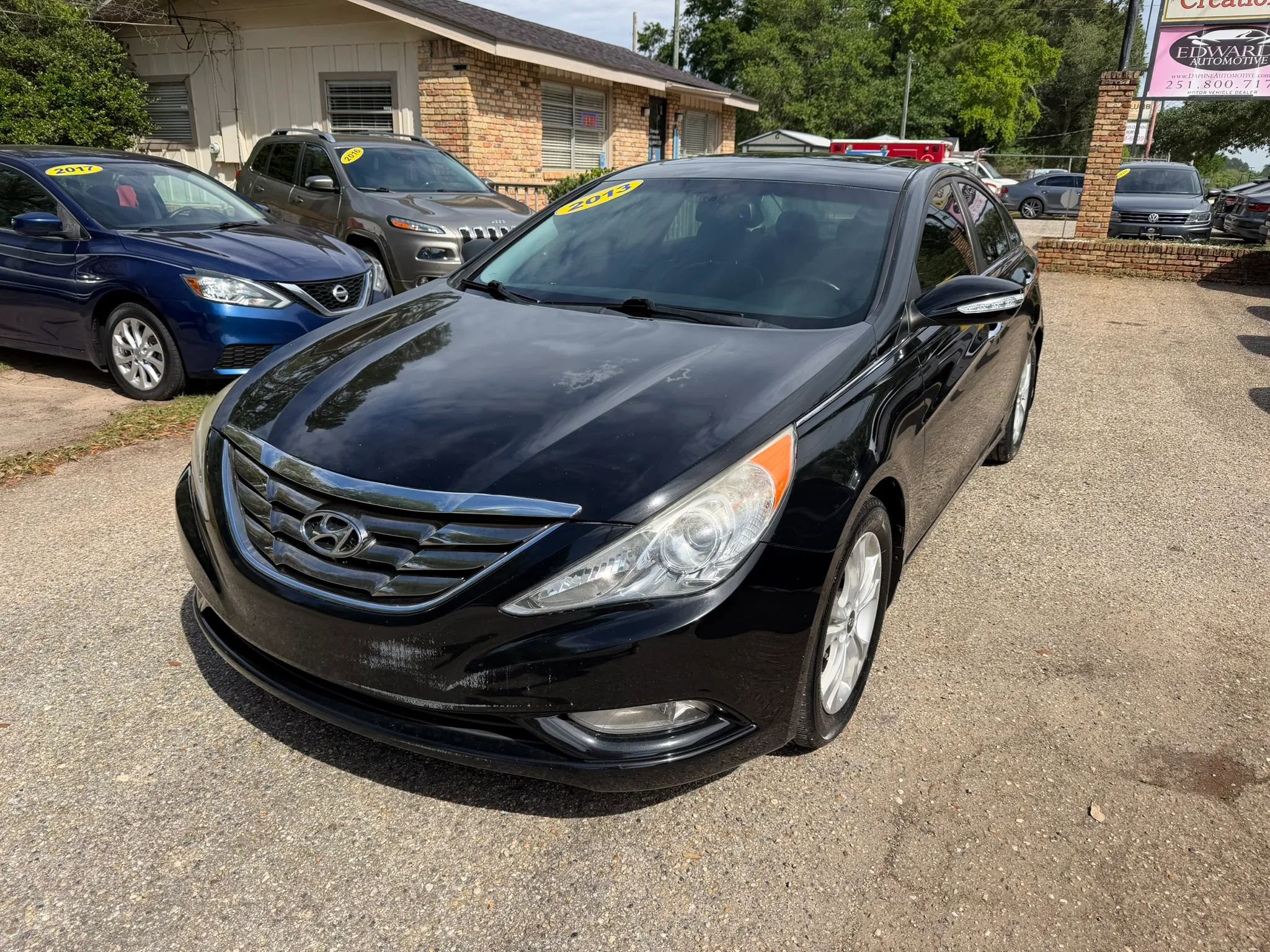 Used 2013 Hyundai Sonata Limited image 1