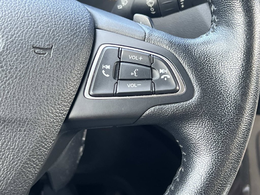 Used 2017 Ford Escape Titanium AWD/4WD image 21