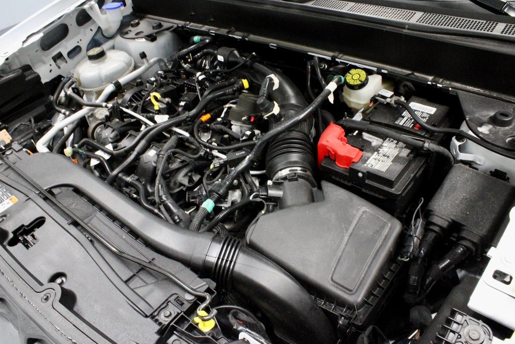 Certified 2023 Ford Maverick XLT w/ Equipment Group 300A Standard image 14