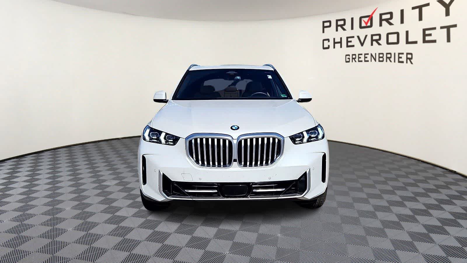 Used 2025 BMW X5 sDrive40i w/ Premium Package RWD image 3