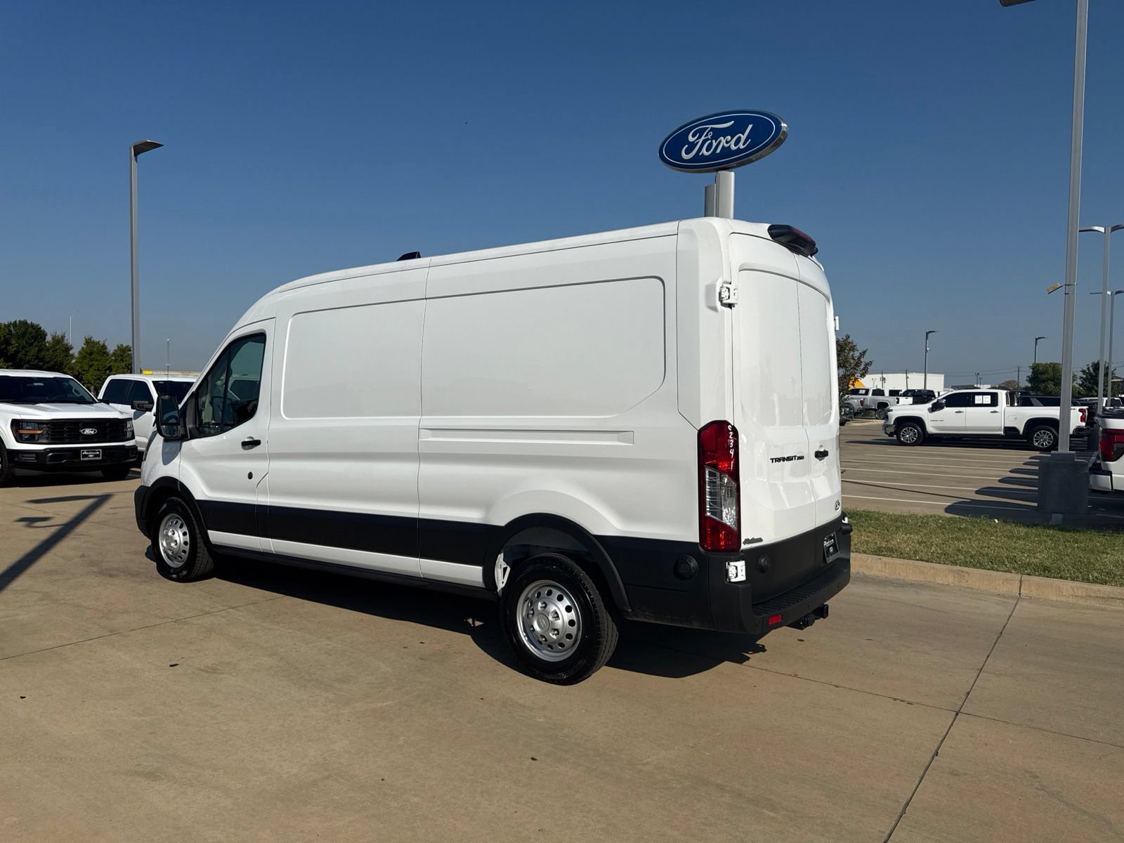 New 2026 Ford Transit 250 148 Medium Roof w/ Load Area Protection Package RWD image 3