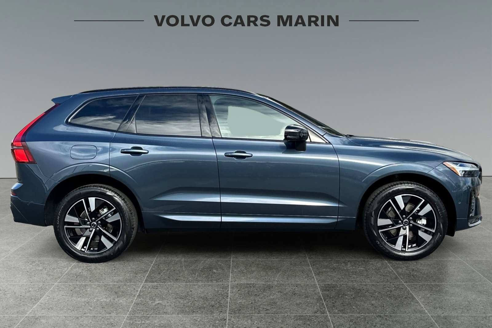 New 2026 Volvo XC60 B5 Plus w/ Protection Package image 8