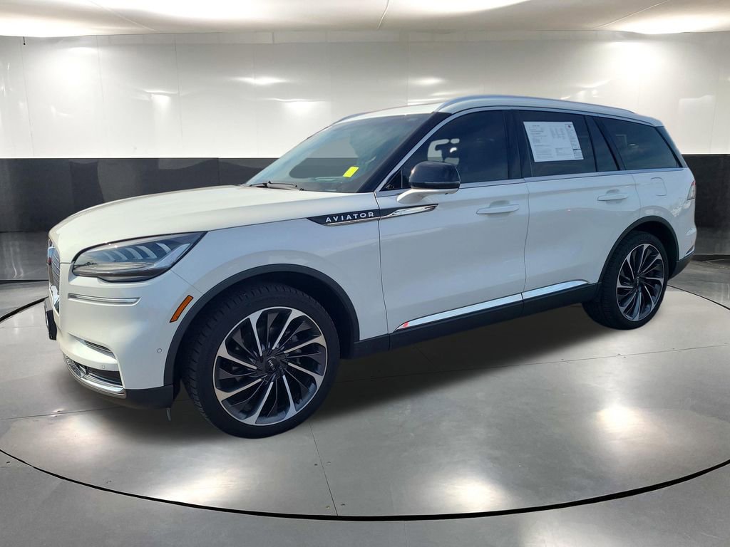 Used 2022 Lincoln Aviator Reserve w/ Equipment Group 201A AWD/4WD image 12