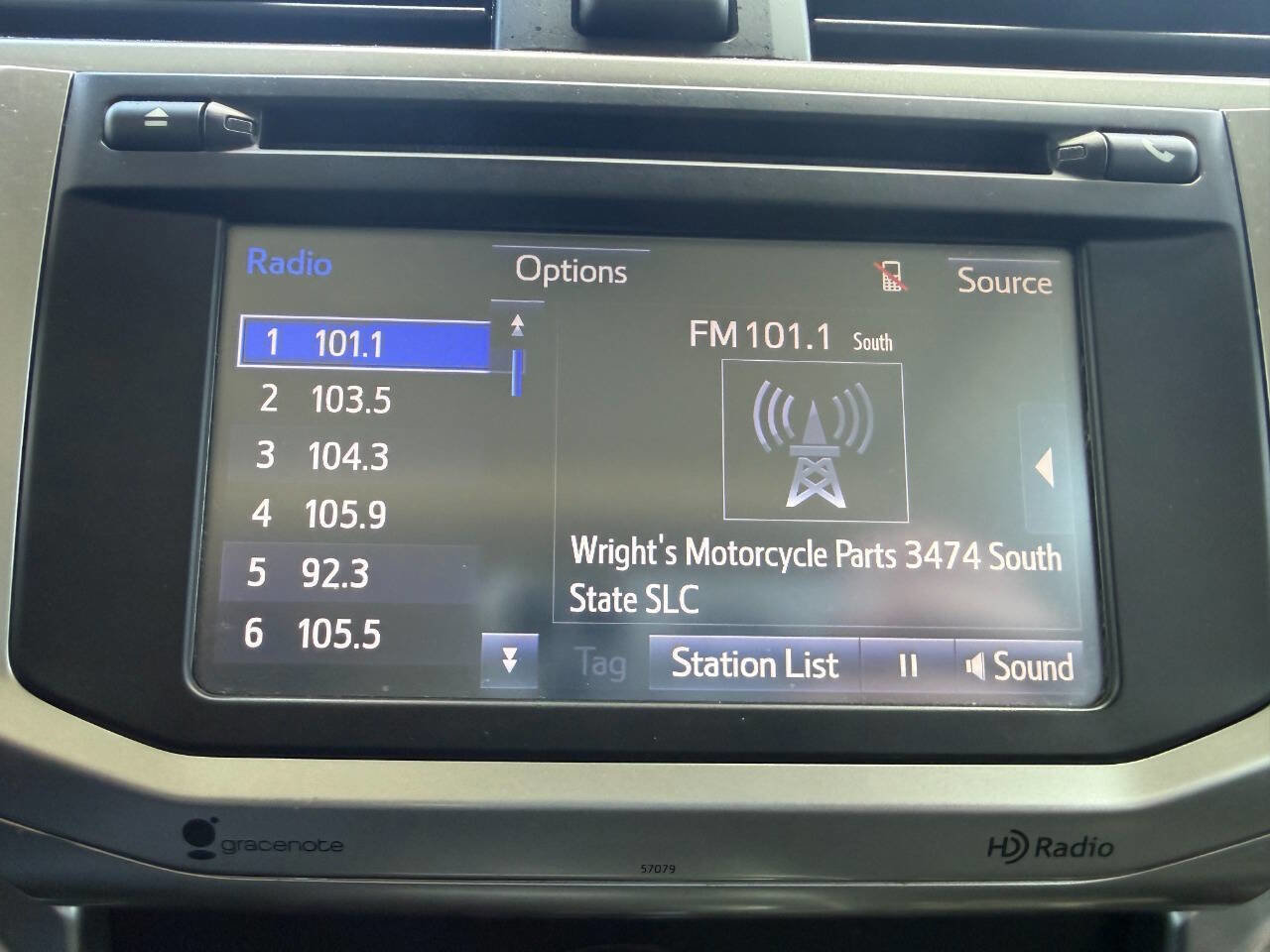 Used 2015 Toyota 4Runner SR5 Premium AWD/4WD image 40