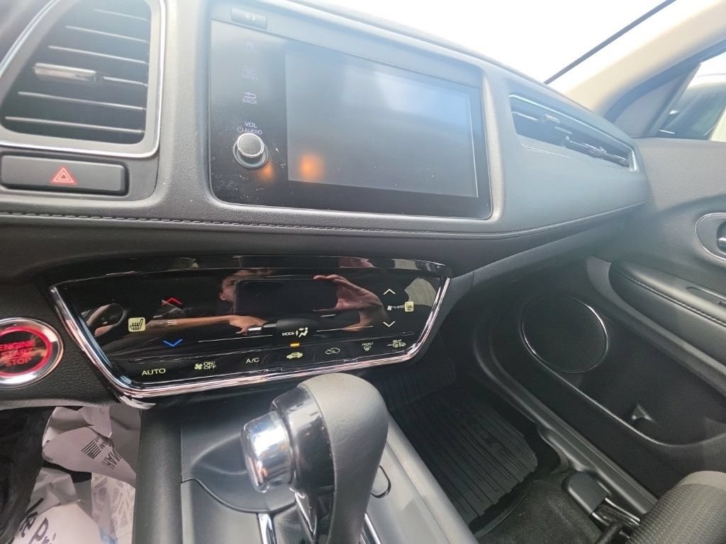 Used 2022 Honda HR-V EX image 22