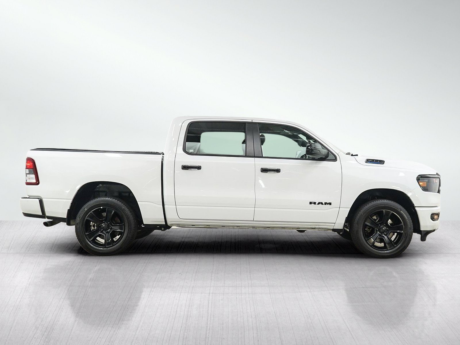 Used 2023 RAM 1500 Big Horn AWD/4WD image 6