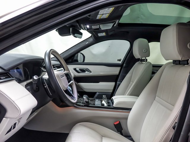Used 2023 Land Rover Range Rover Velar HST image 9
