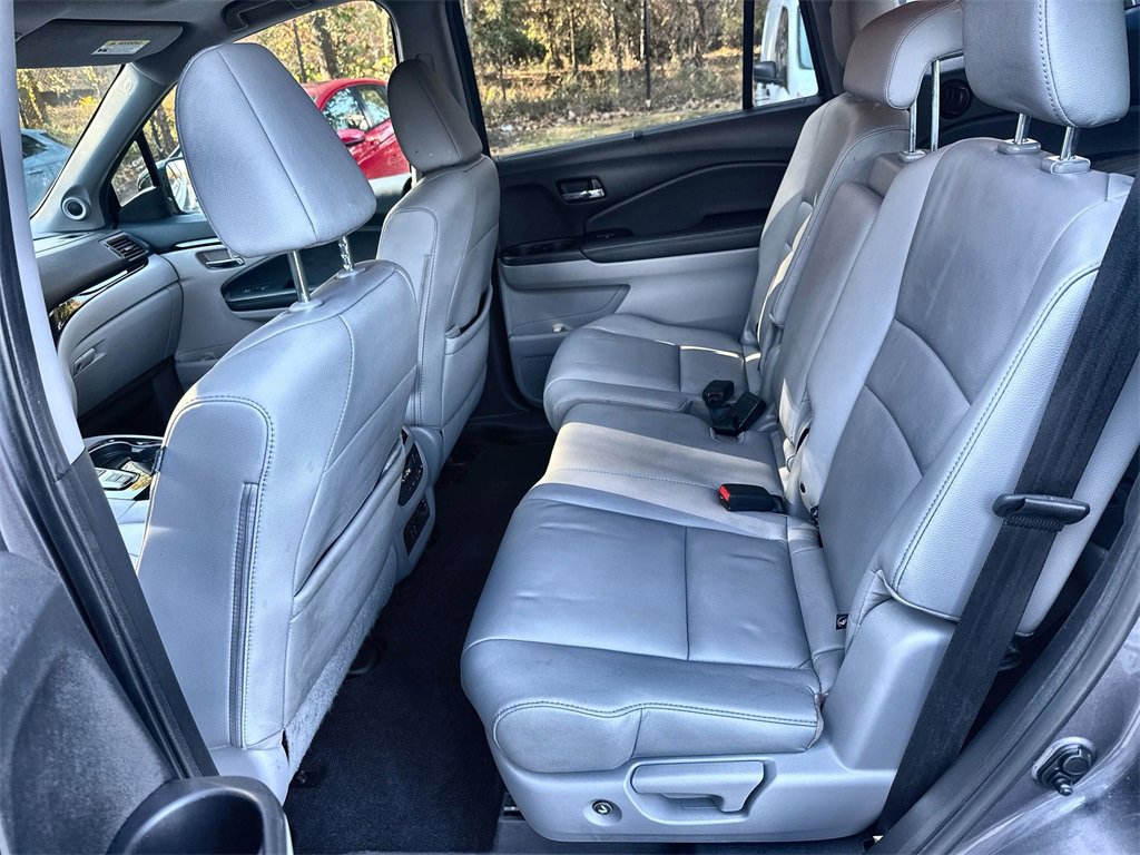 Used 2022 Honda Pilot Touring image 24