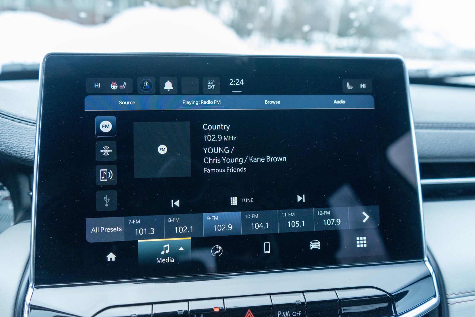 Used 2024 Jeep Compass Limited image 16