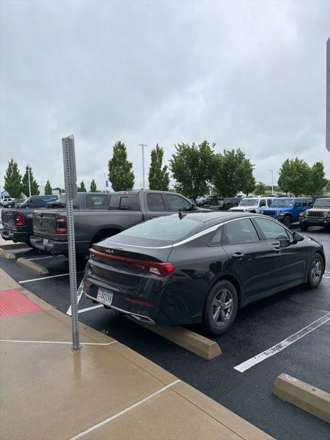 Used 2022 Kia K5 LXS FWD image 5