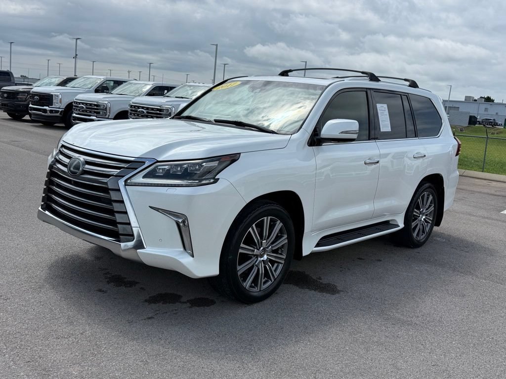 Used 2017 Lexus LX 570 4WD w/ Luxury Package image 42
