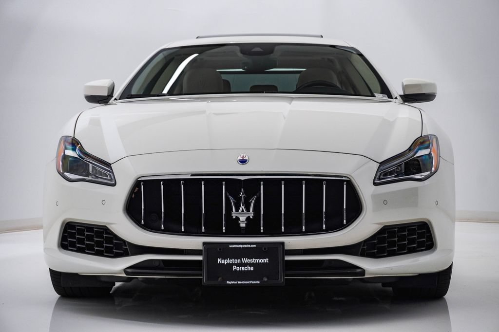 Used 2018 Maserati Quattroporte S Q4 AWD/4WD image 6