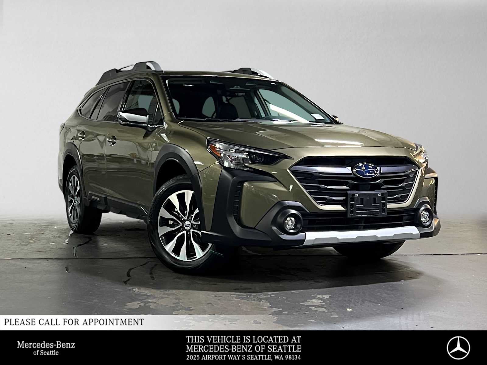 Used 2025 Subaru Outback Touring XT AWD/4WD image 1