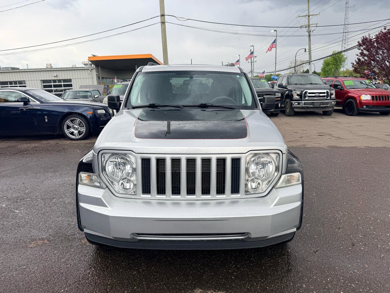 Used 2009 Jeep Liberty Rocky Mountain AWD/4WD image 2