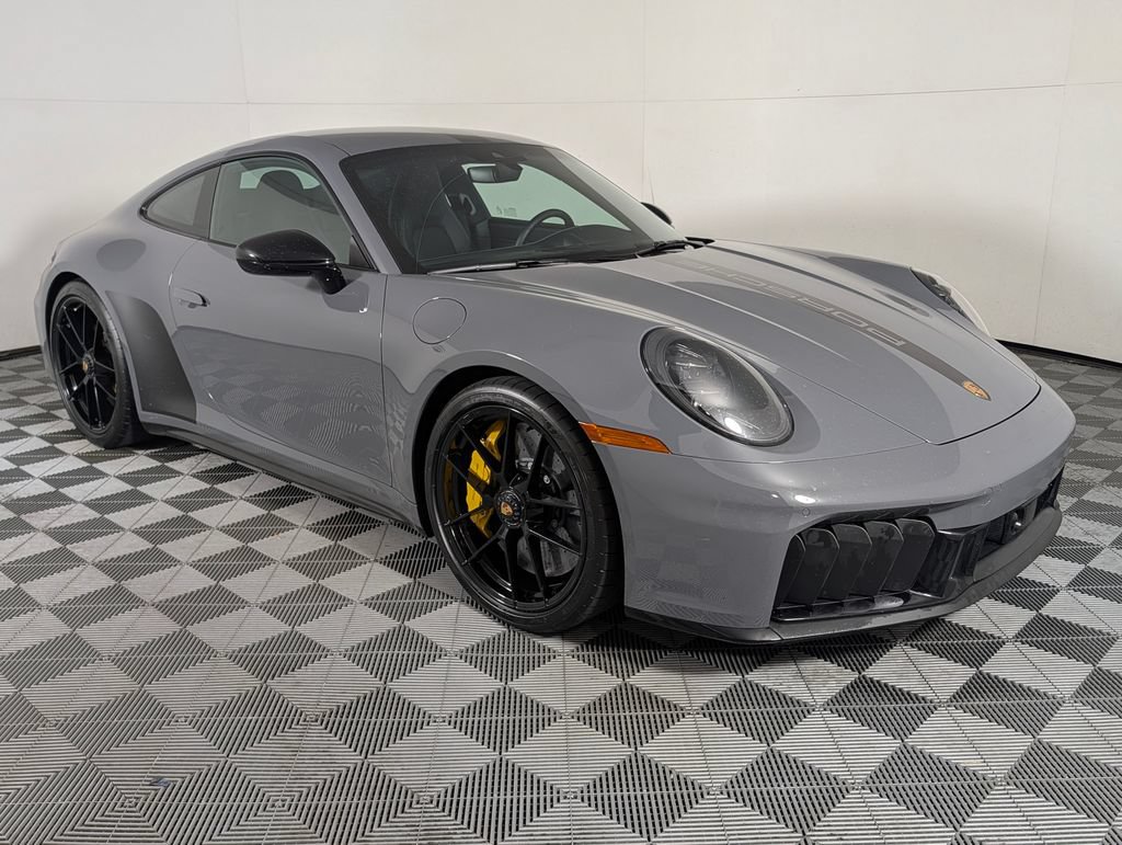 Certified 2026 Porsche 911 Carrera GTS RWD image 9