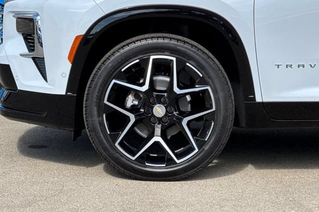 New 2026 Chevrolet Traverse High Country FWD image 42