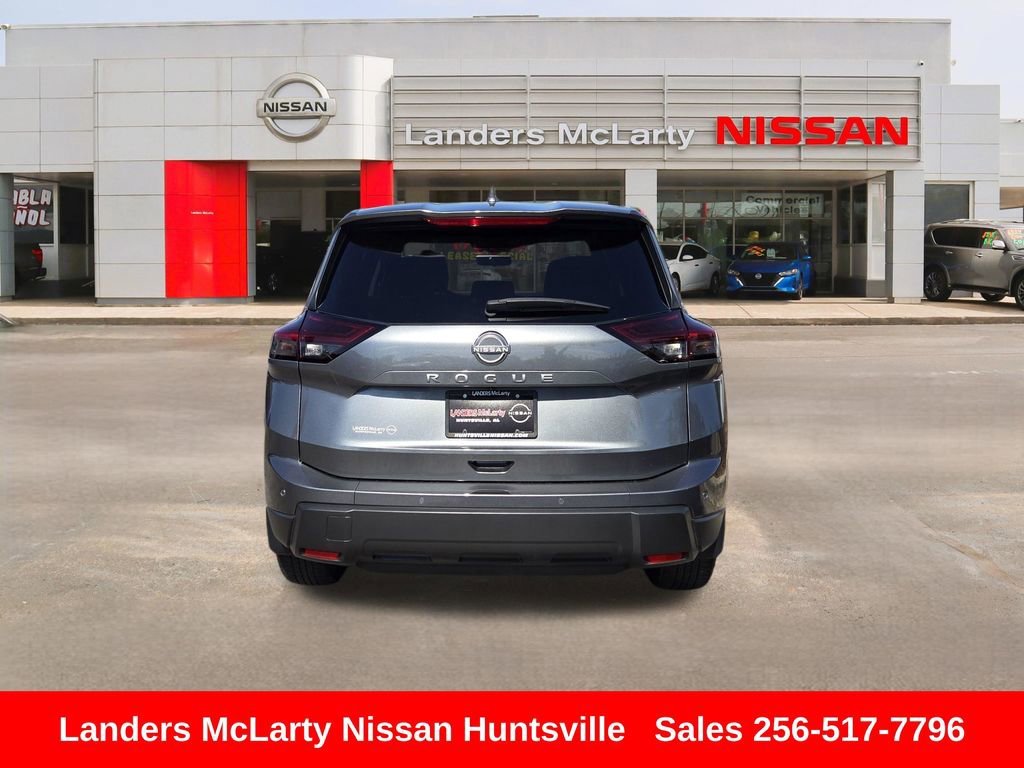 Used 2025 Nissan Rogue SV image 5