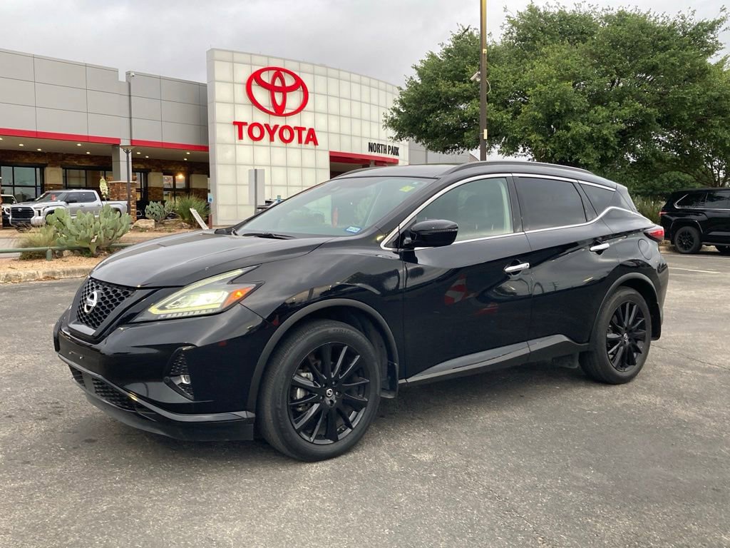 Used 2022 Nissan Murano SV w/ SV Midnight Edition Package FWD image 1