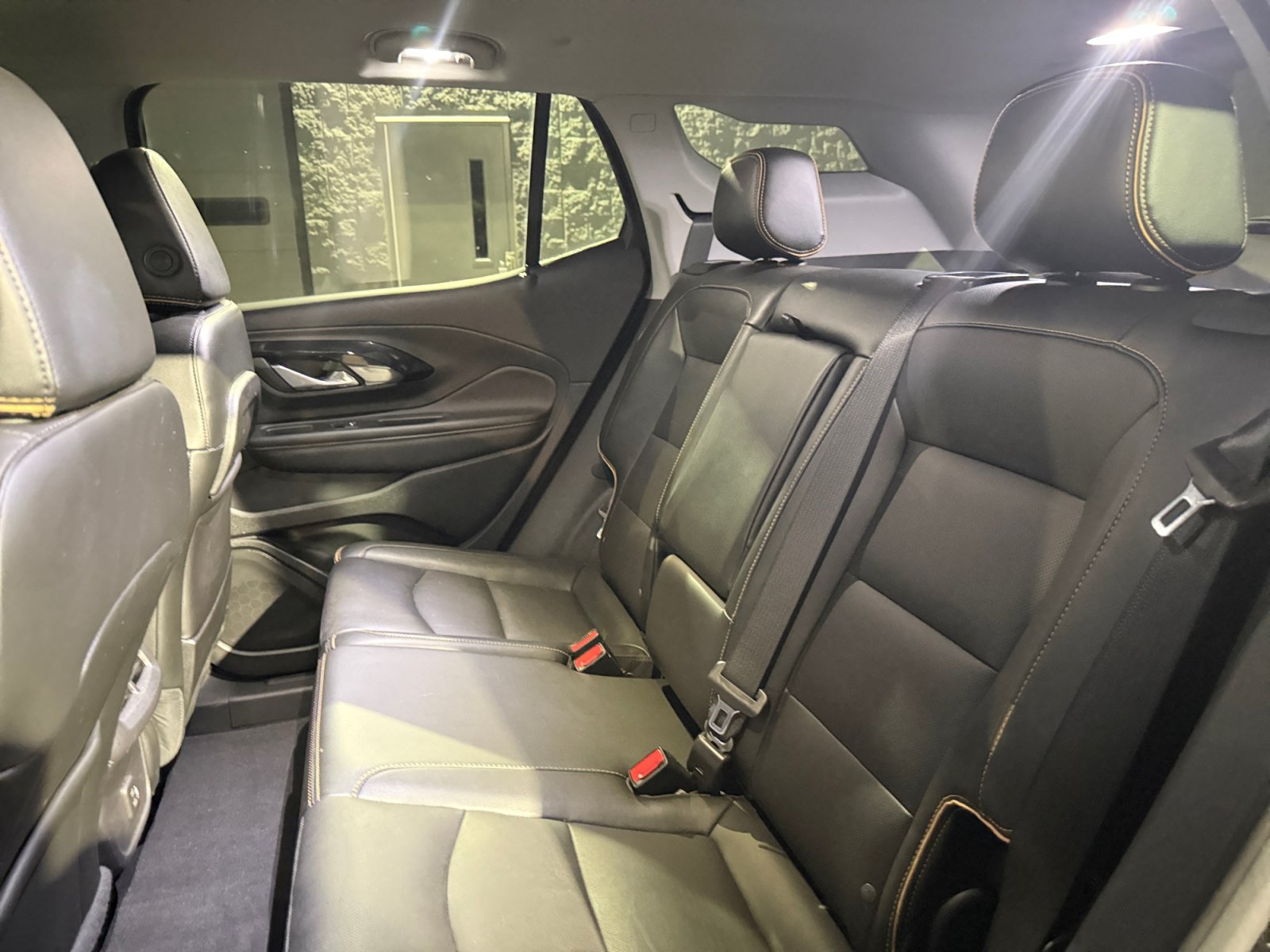 Used 2024 GMC Terrain AT4 AWD/4WD image 27