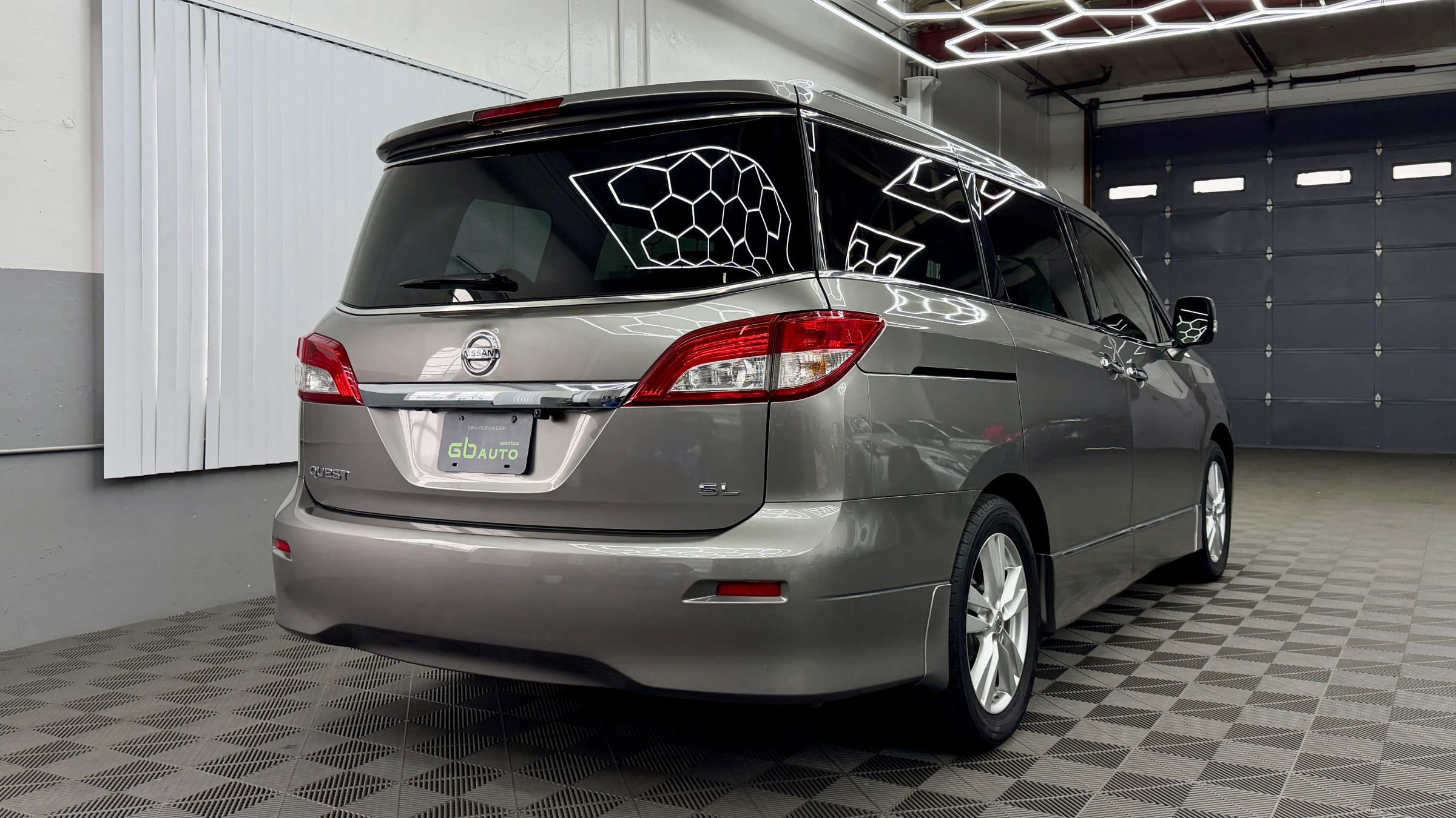 Used 2013 Nissan Quest SL w/ Value Cargo Pkg image 4