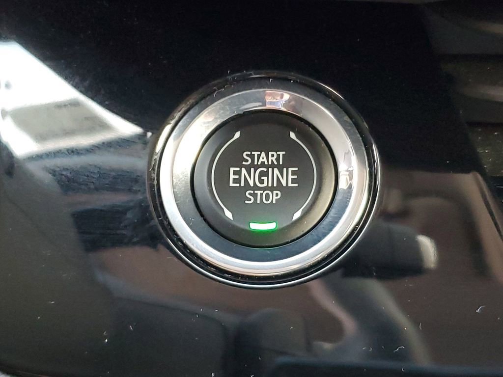 Used 2025 Buick Envision Sport Touring image 37