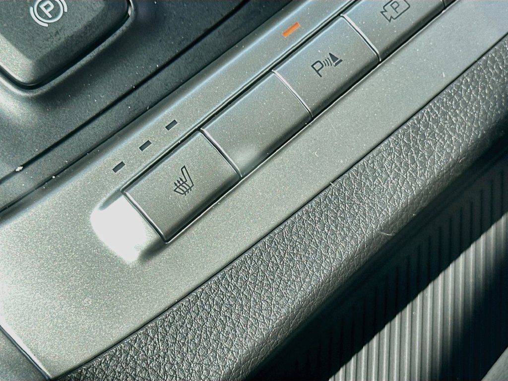 New 2027 Kia Carnival FWD image 20