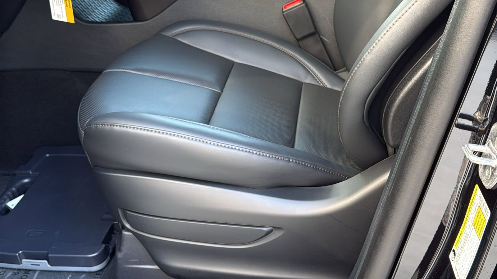 New 2026 Lincoln Aviator AWD image 18