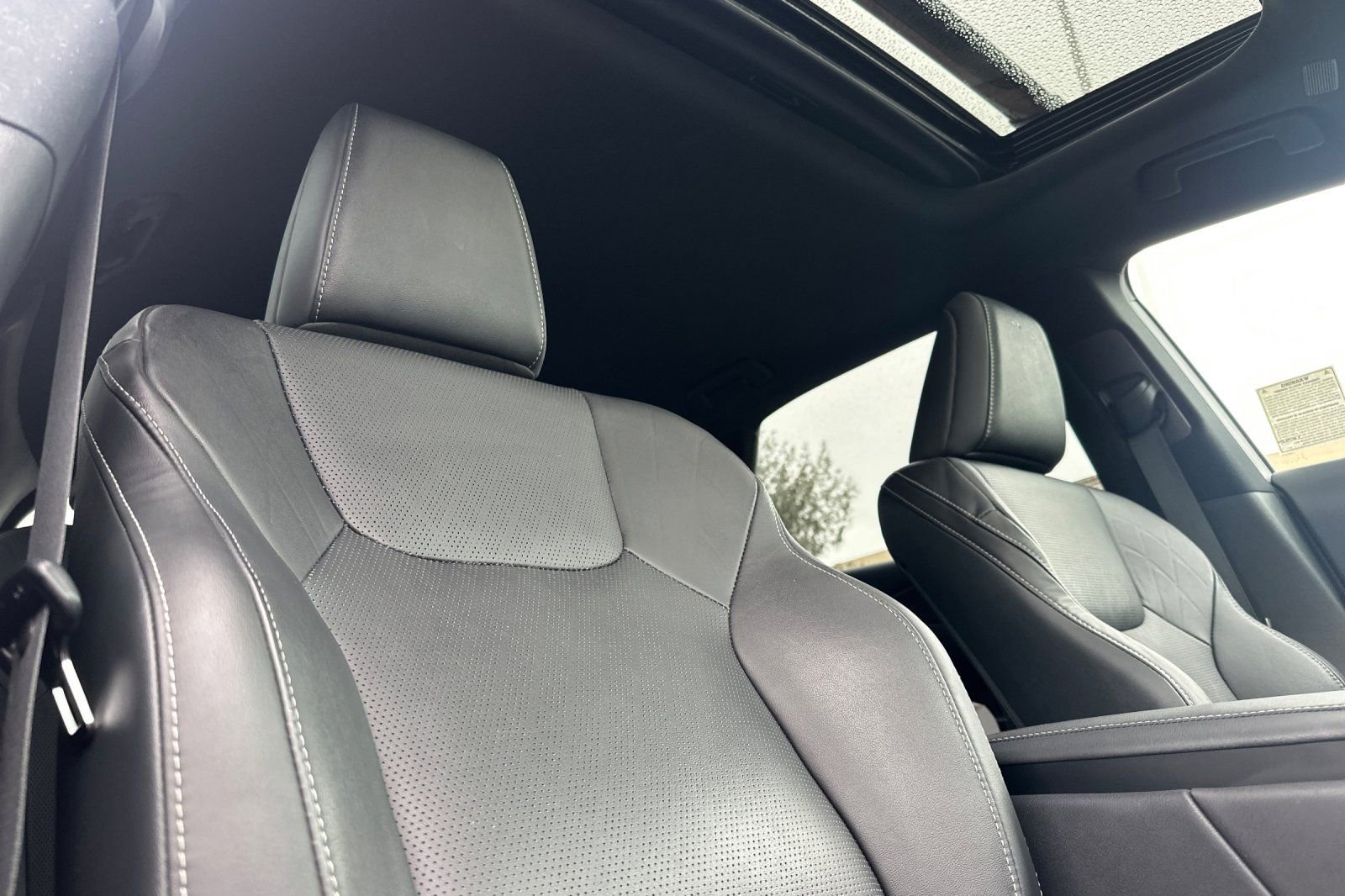 Used 2023 Lexus RX 350 w/ Cold Area Package image 20