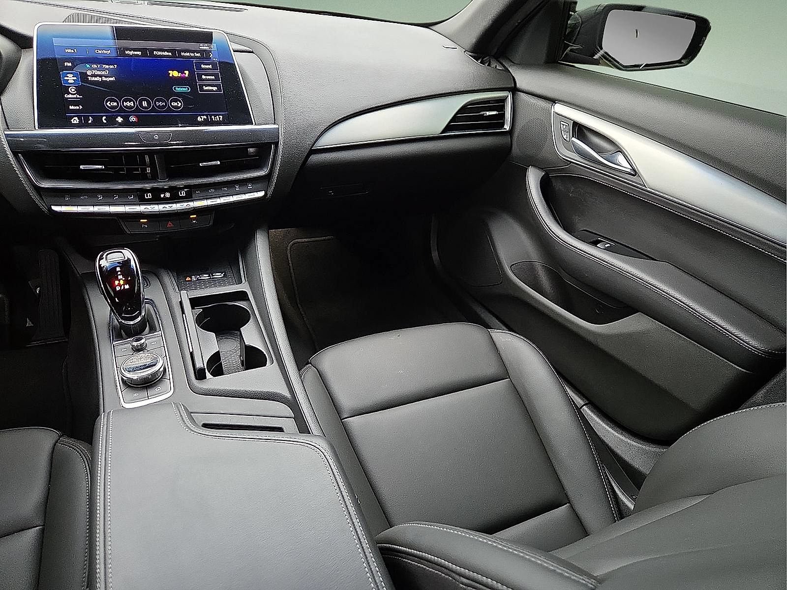 Used 2024 Cadillac CT5 Luxury RWD image 12