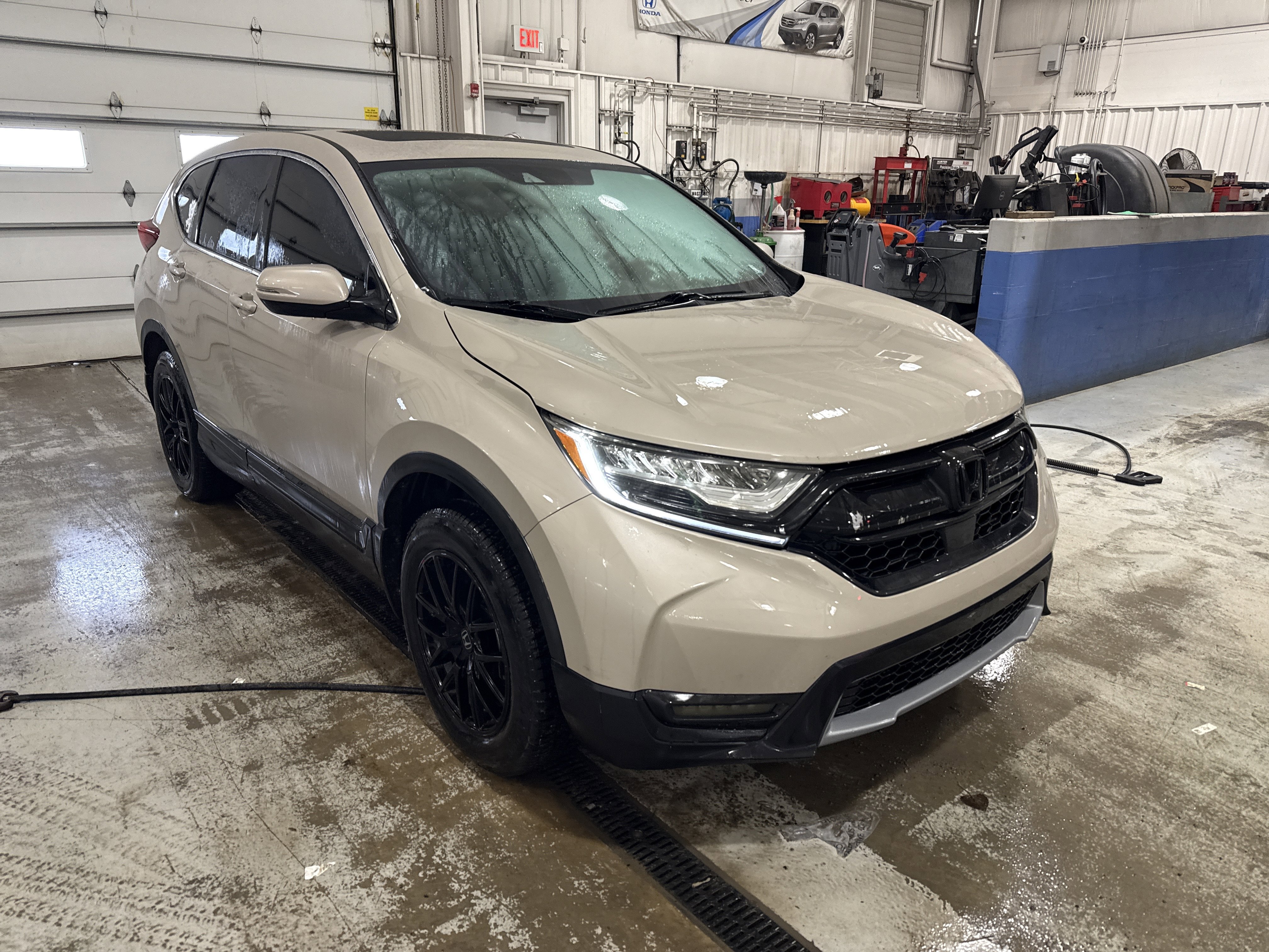 Used 2018 Honda CR-V EX image 1