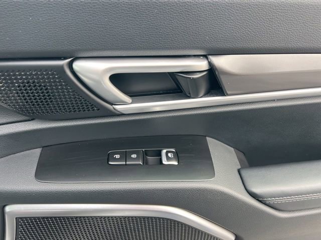 Certified 2025 Kia Telluride S image 39