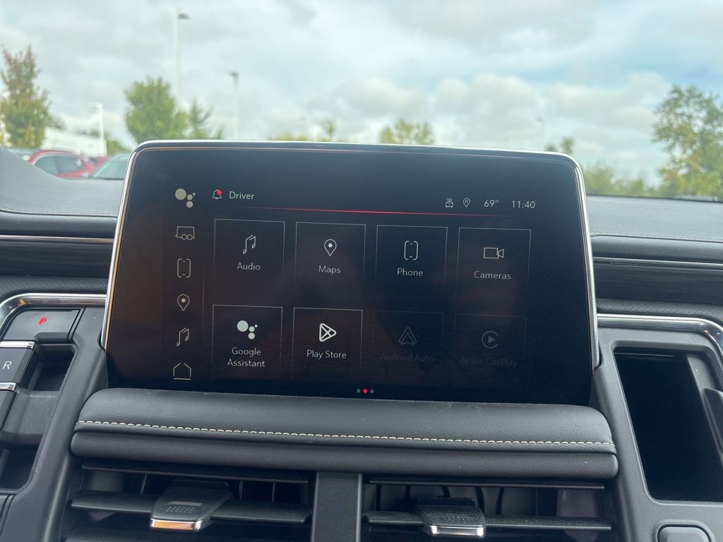 Used 2024 GMC Yukon XL SLT AWD/4WD image 21