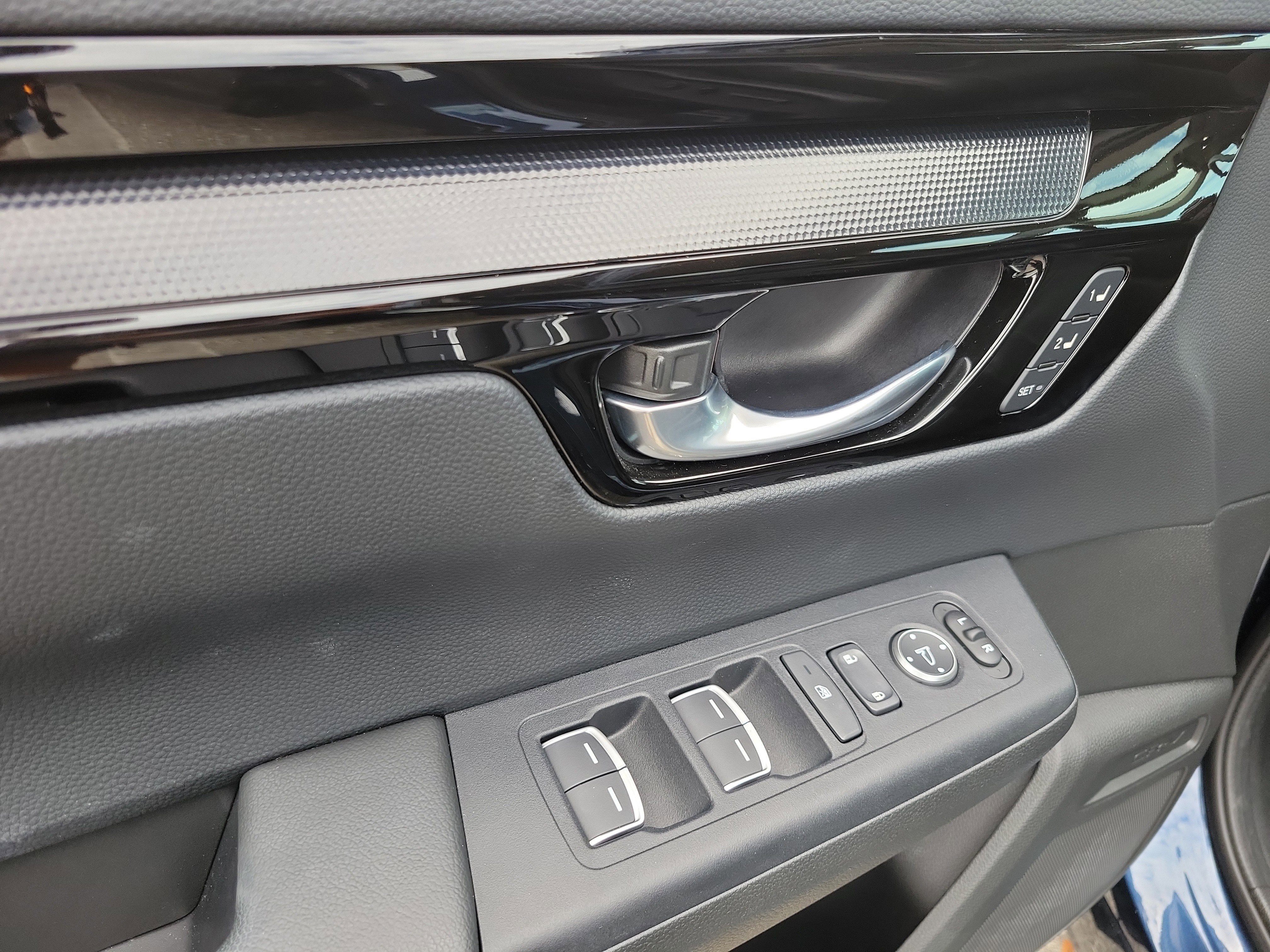 Used 2024 Honda CR-V EX-L image 21