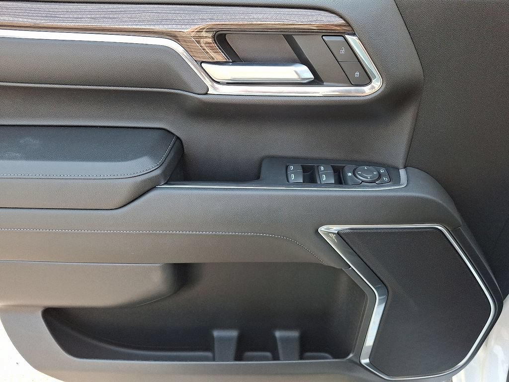 Certified 2024 Chevrolet Silverado 1500 LT AWD/4WD image 13