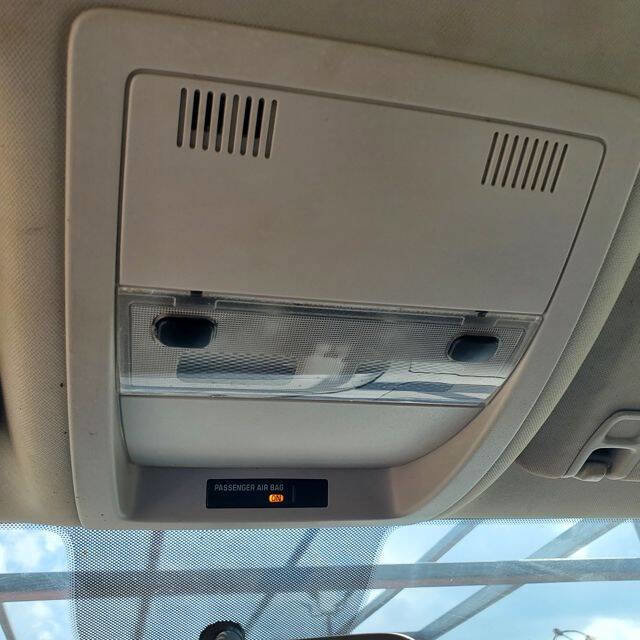 Used 2013 Chevrolet Silverado 3500 W/T image 28