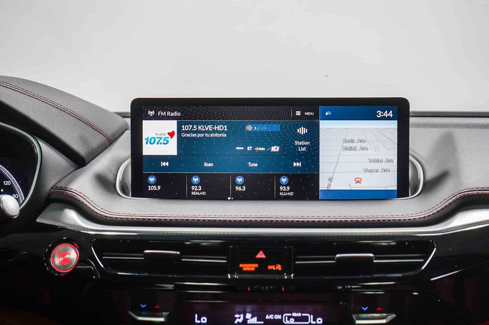 Used 2023 Acura MDX A-Spec image 16