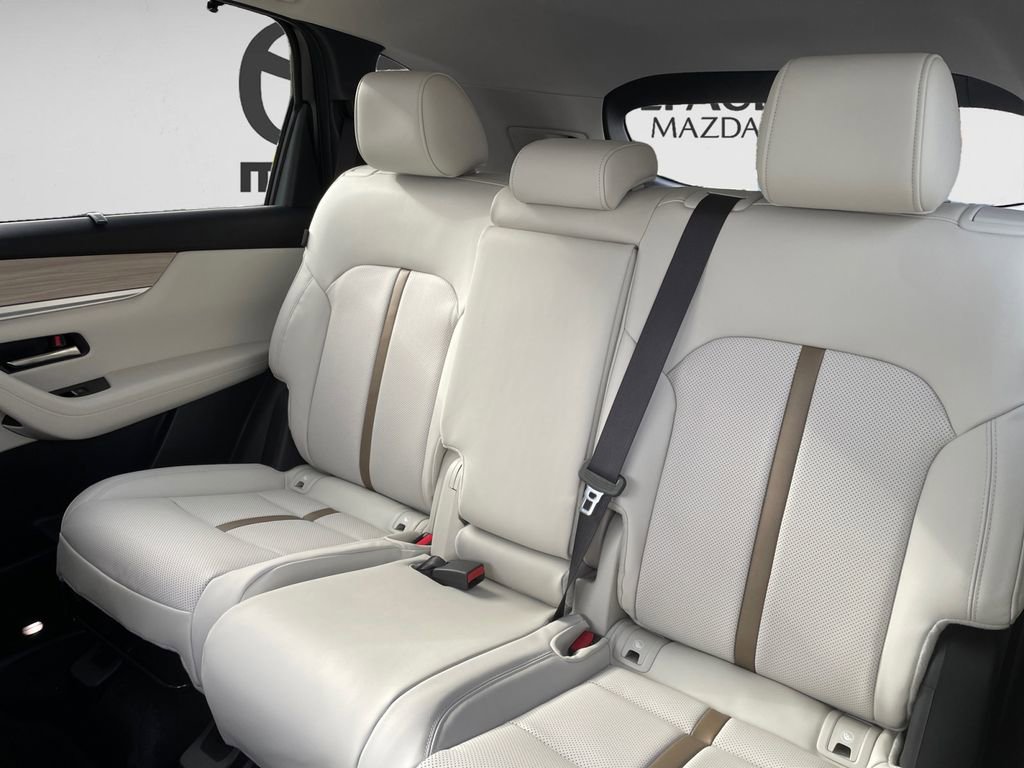 New 2026 MAZDA CX-90 Plug-In Hybrid w/ Premium Plus image 12
