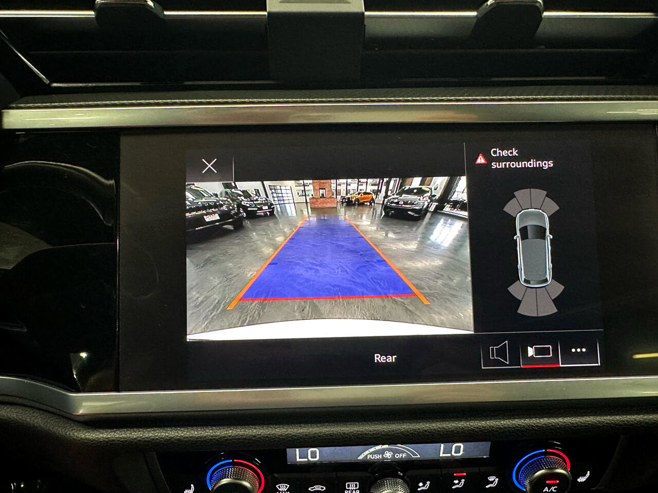 Used 2022 Audi Q3 2.0T Premium image 24