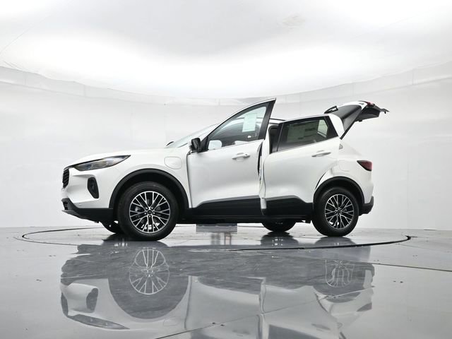 New 2026 Ford Escape SE w/ PHEV Premium Package FWD image 51