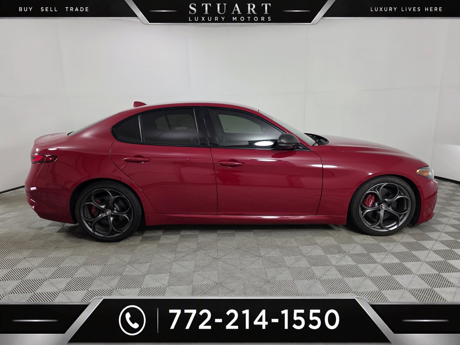 Used 2019 Alfa Romeo Giulia Ti Sport w/ Quick Order Package 22U Sport RWD image 40