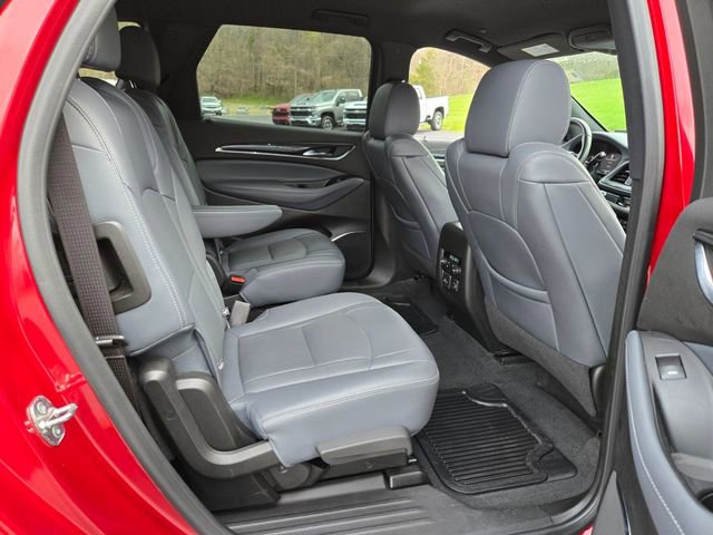 Used 2024 Buick Enclave Premium image 16