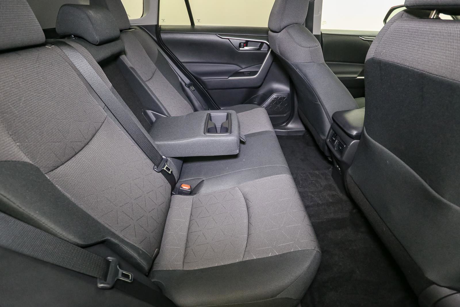 Used 2024 Toyota RAV4 XLE w/ Convenience Package image 22